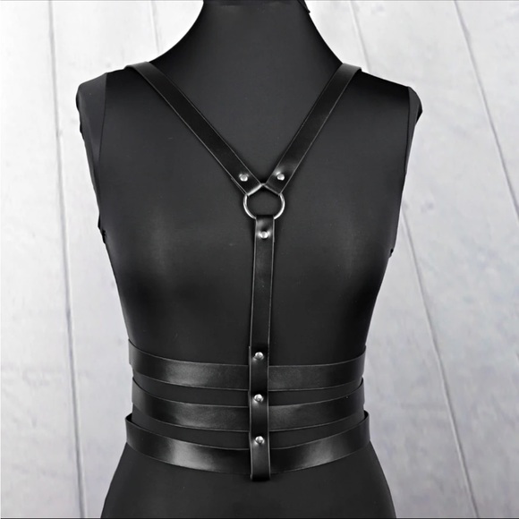 Thick O Ring Black Criss Cross Harness New - Picture 4 of 6
